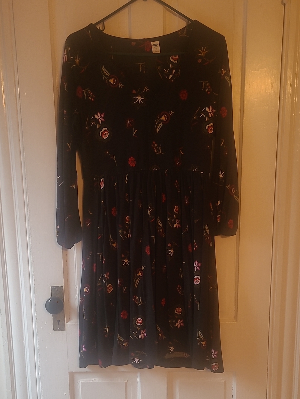 Old Navy Black Floral Long-Sleeve Gathered Dress